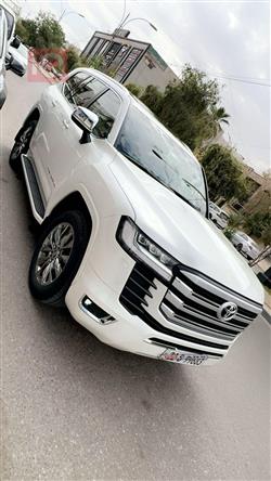 تويوتا لاندكروزر